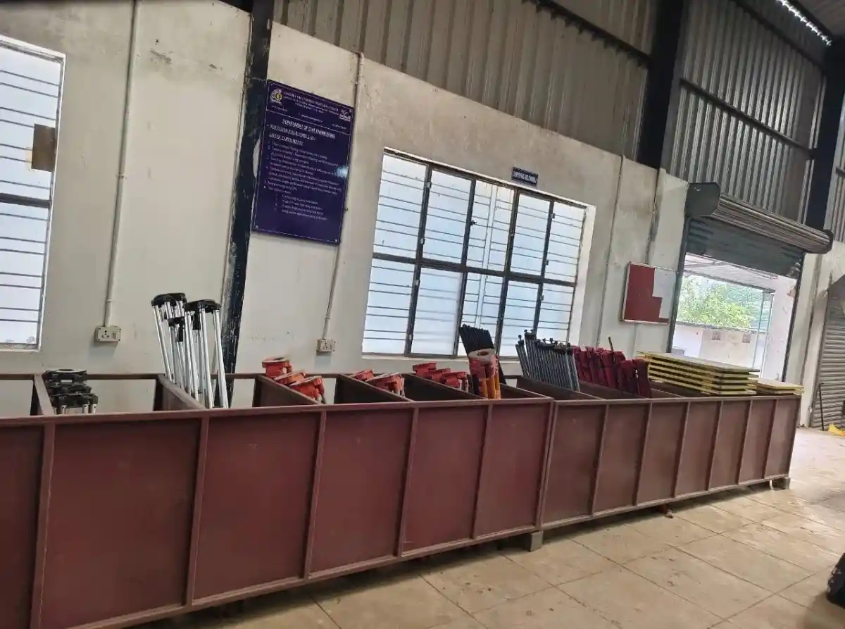 Surveying Lab Photo 7