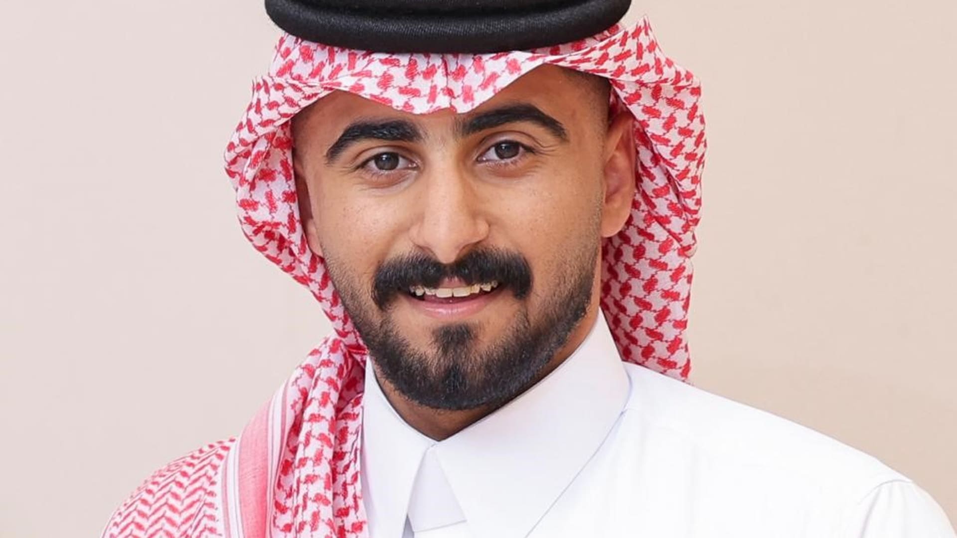 مدير سوشيال ميديا