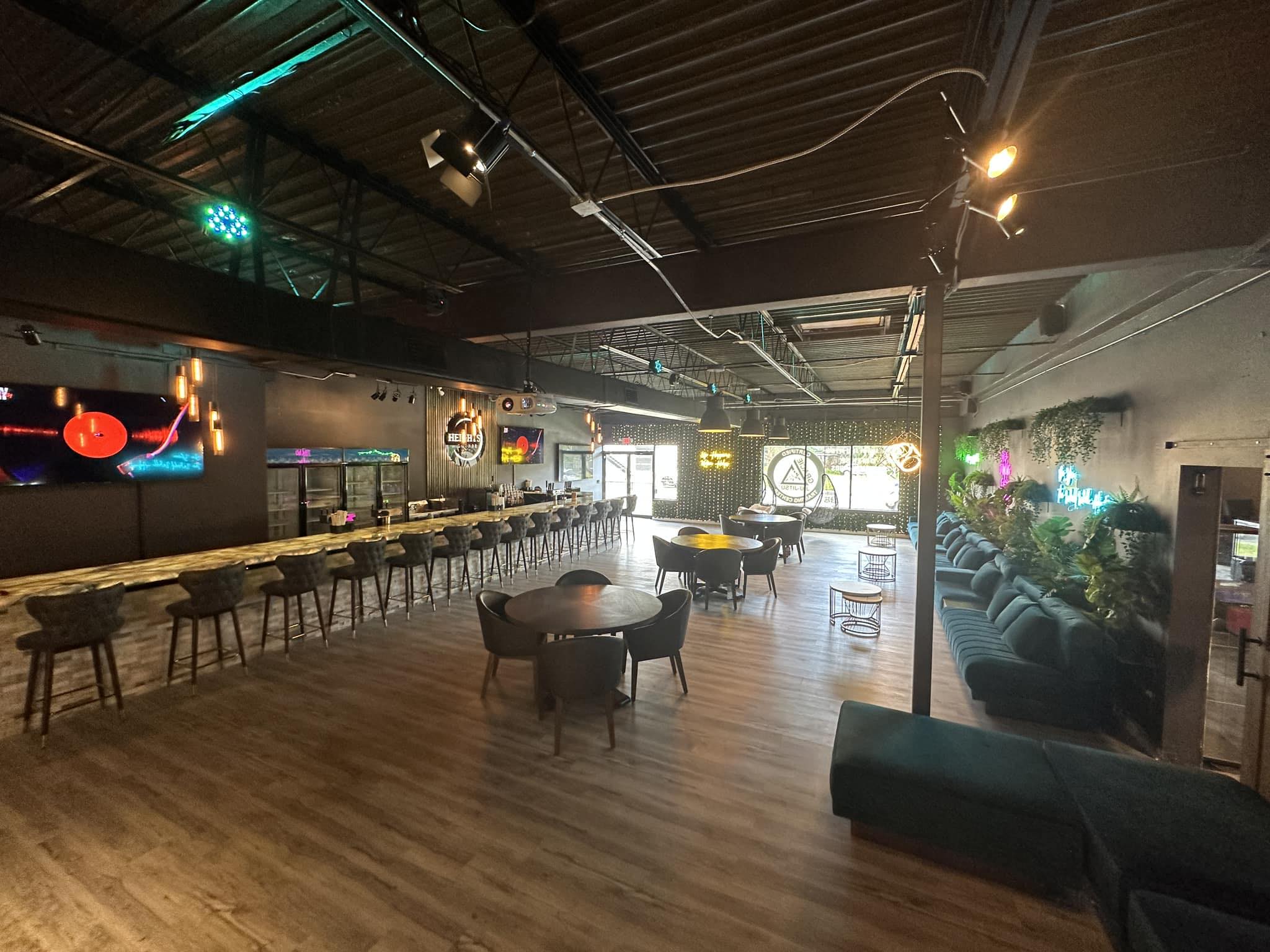 Heights Lounge