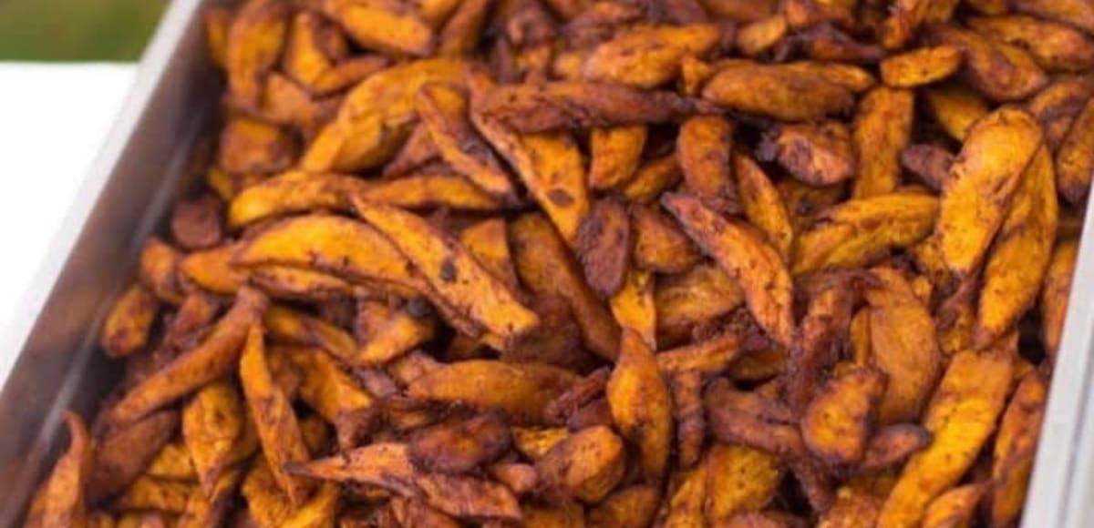 Kelewele: The sweet and spicy pride of Ghanaian street cuisine 