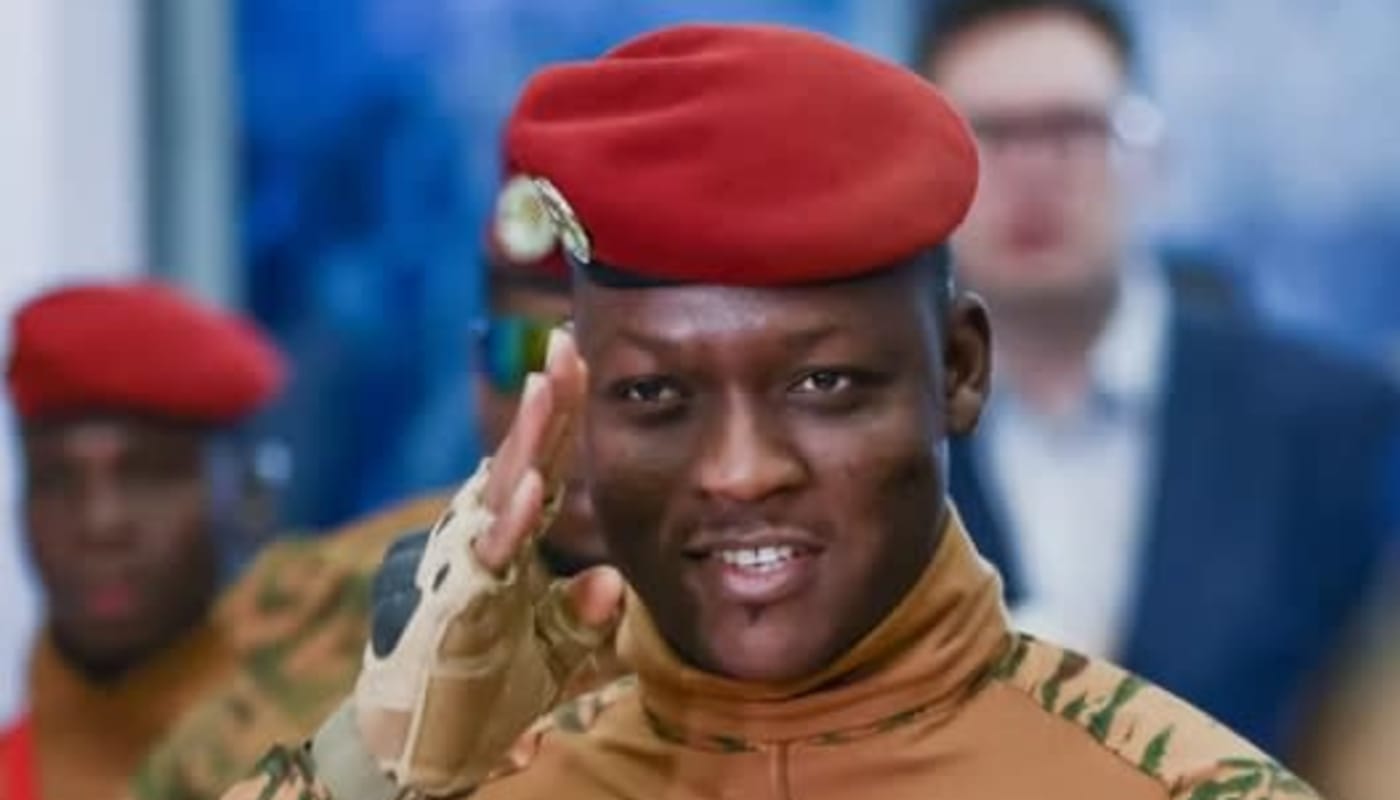 Ibrahim Traoré Sparks Reactions After Reports of Salary Cuts for Politicians and Pay Rise for Workers