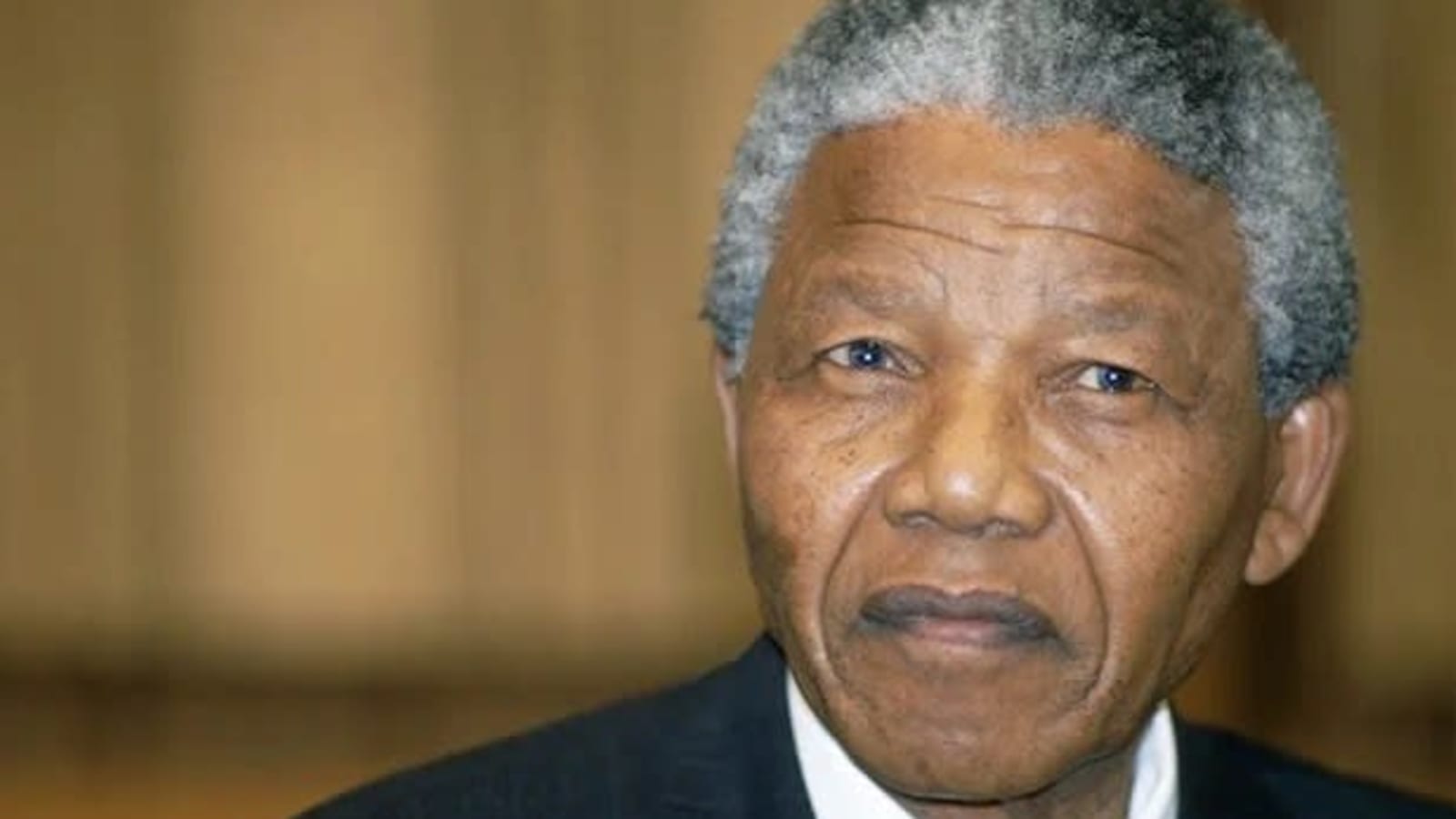 Nelson Mandela's Story of Sacrifice and Leadership