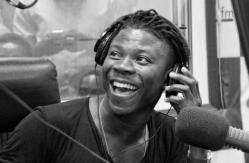 Peter Okoye Praises Stonebwoy’s Work Ethic and Humility