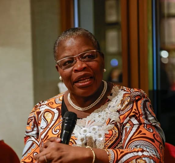 AFRICAN GIANT OF THE WEEK : OBY EZEKWESILI