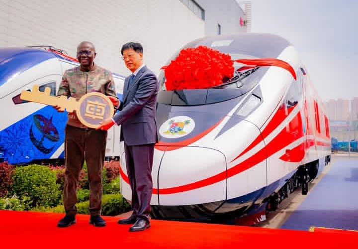 Lagos acquires new trains to boost Red Line capacity