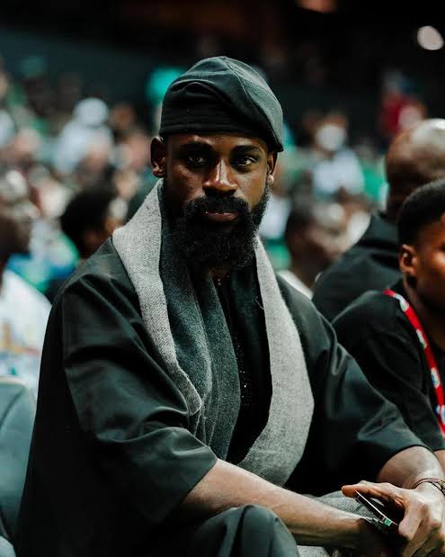 TUNDE ONAKOYA BECOMES FIRST AFRICAN TO RECEIVE THE LIDERAMOS YOUTH AWARD