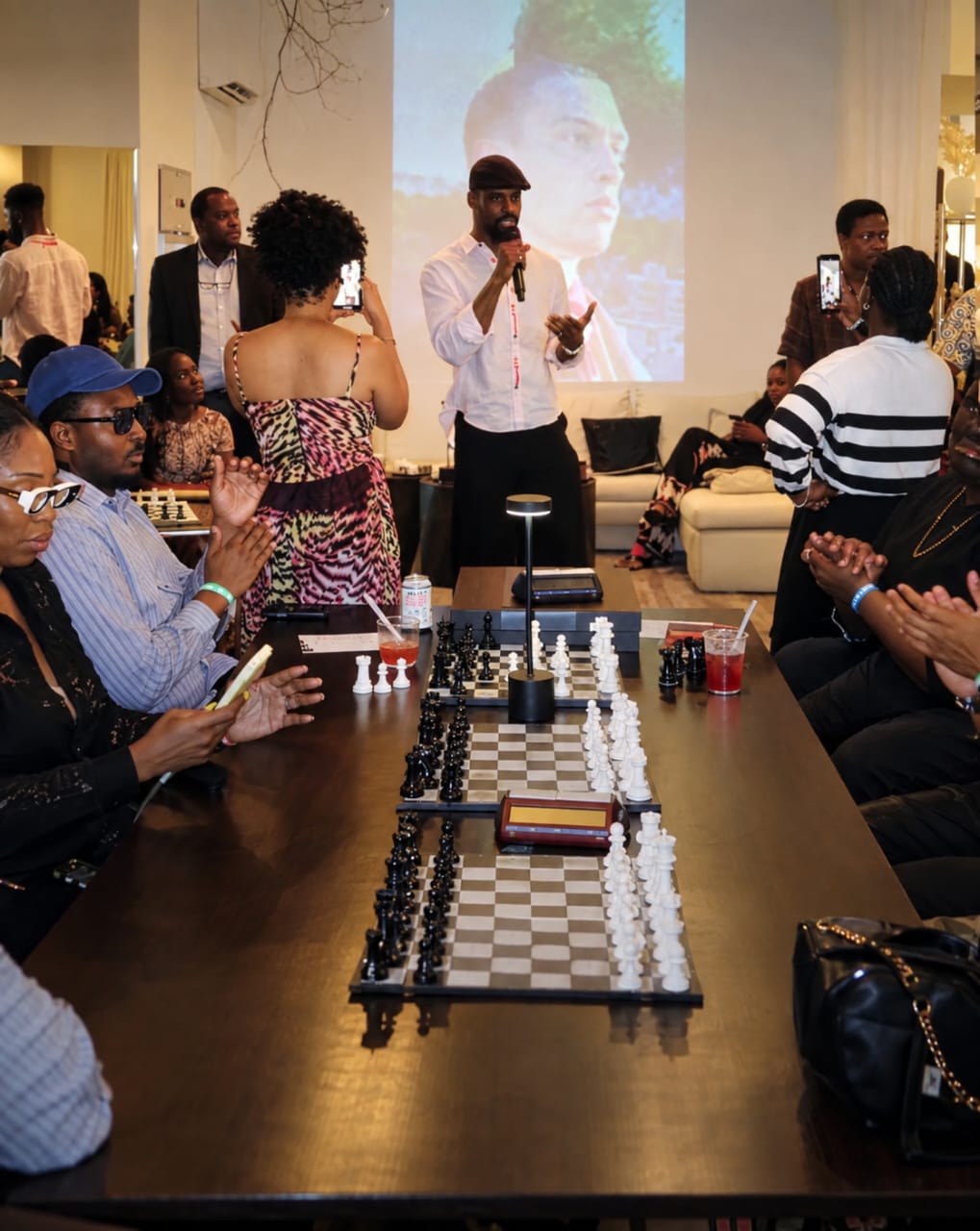 TUNDE  ONAKOYA MAKES A GOOD MOVE  WITH NEW CHESS CLUB