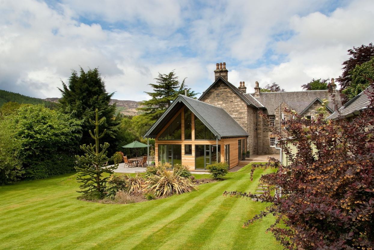 Pitlochry.jpg