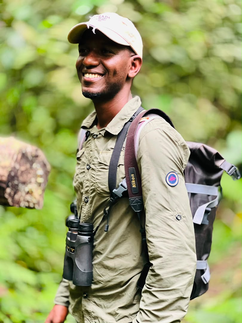 Elton Gideon Bamuwayira — Tour Guide