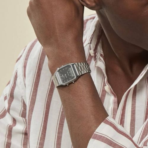 Casio – Classique duel time – Vintage collection en fond noir – Bracelet en acier inoxydable – AQ-230A-1DMQ Casio – Classique duel time – Vintage collection en fond noir – Bracelet en acier inoxydable – AQ-230A-1DMQ