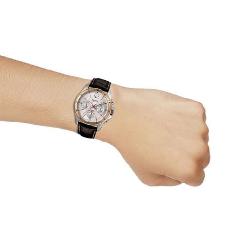 Casio – Montre homme doré argenté – Bracelet en cuir marron – MTP-1374L-7AVDF Casio – Montre homme doré argenté – Bracelet en cuir marron – MTP-1374L-7AVDF
