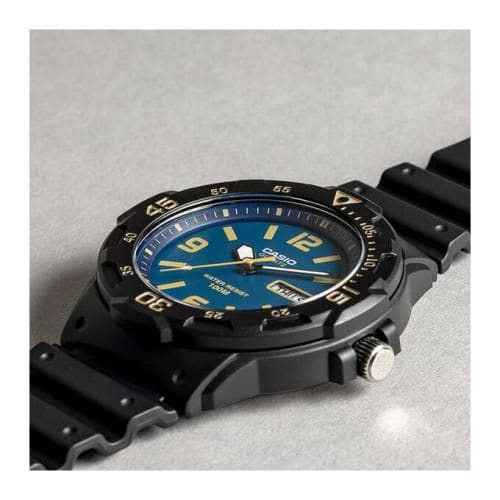 Casio – Cadran bleu – Résistance à l'eau 100 mètres – jour & mois sur dateur – MRW-200H-2B3V Casio – Cadran bleu – Résistance à l'eau 100 mètres – jour & mois sur dateur – MRW-200H-2B3V