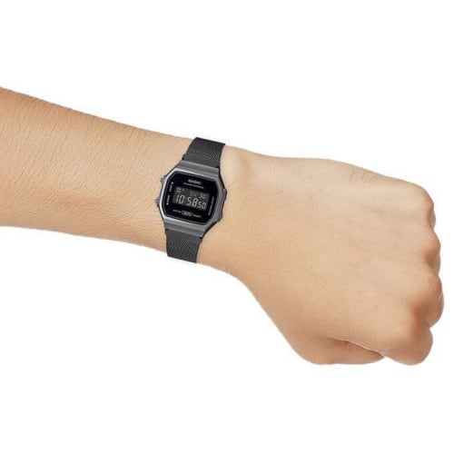 Casio – Bracelet en mailles milanaise noir – Numérique cadran noir – A168WEMB-1BDF