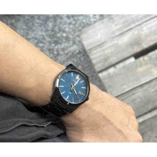 Casio – Noir – Tout en acier inoxydable – Cadran bleu – Avec dateur – MTP-VD03B-2AUDF Casio – Noir – Tout en acier inoxydable – Cadran bleu – Avec dateur – MTP-VD03B-2AUDF