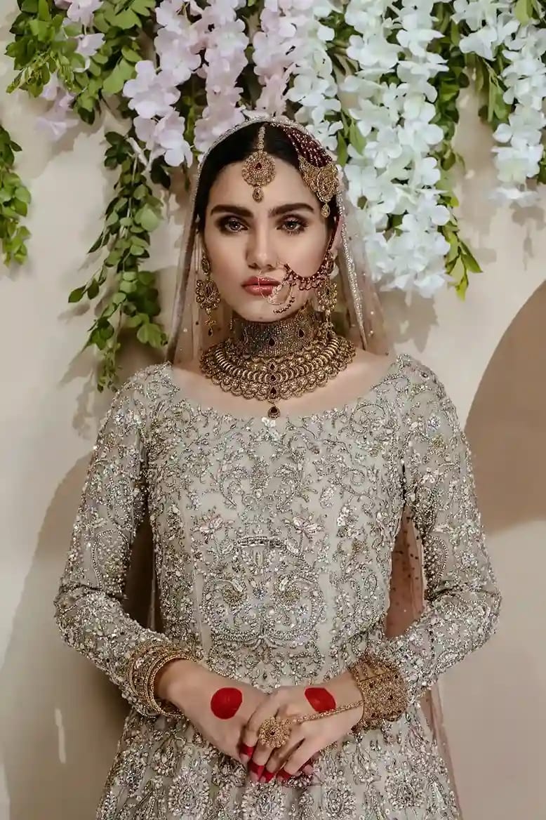 Signature Bridal Look 8 image
