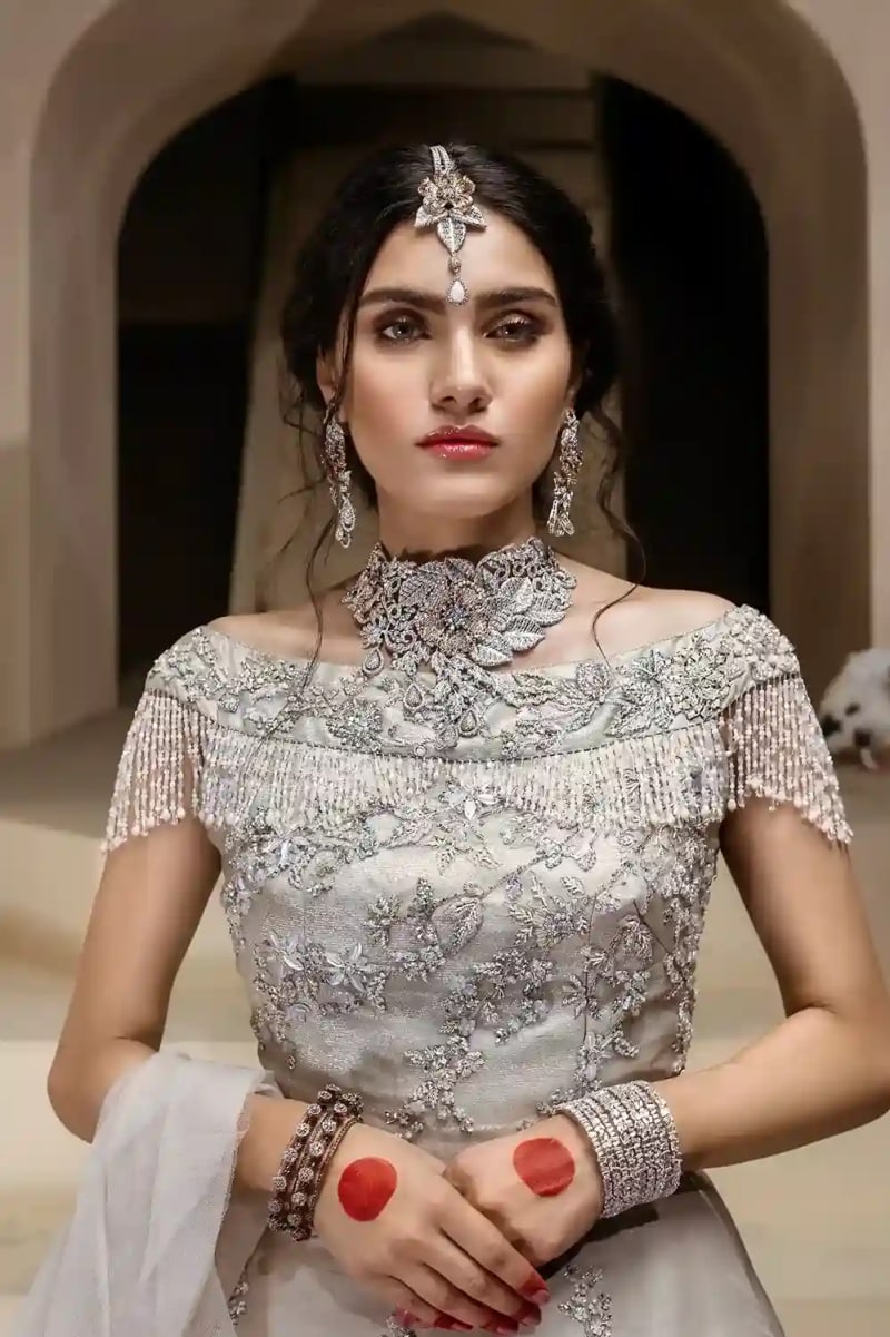 Signature Bridal Look 11 image