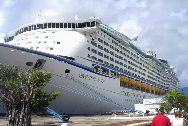 adventure-of-the-seas-aruba