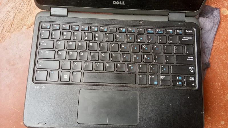 Dell latitude 3189