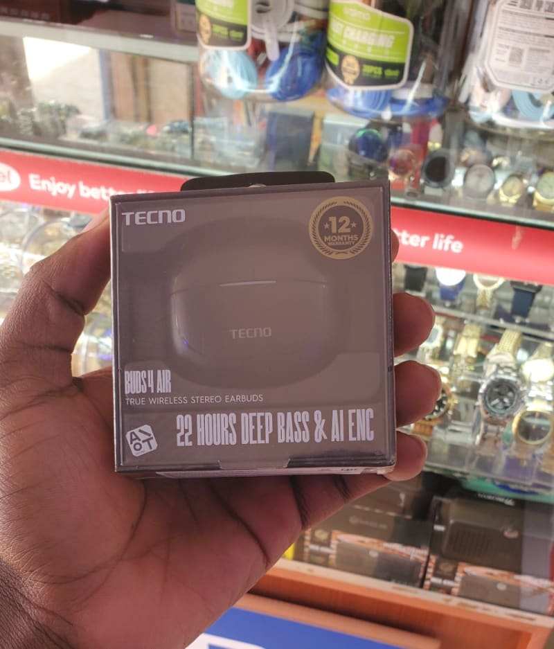 Tecno Ear pods ( ear buds ) 