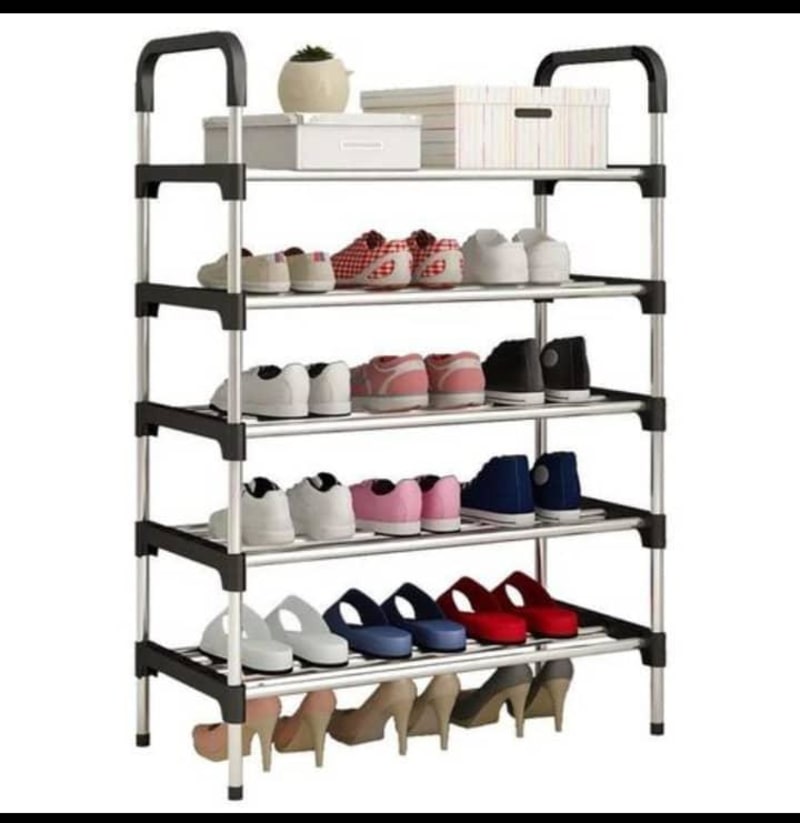Metallic shoeracks. Shoe organizers