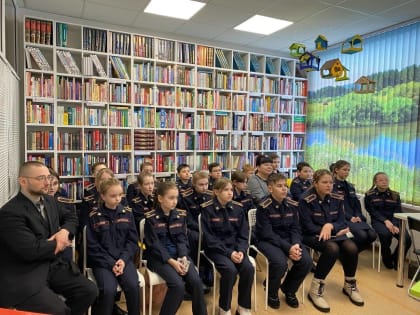 Ученики школы № 15 приняли участие в медиалектории «Безопасный интернет — детям».