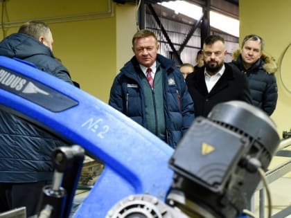 Роман Старовойт посетил Курский завод тракторных запчастей