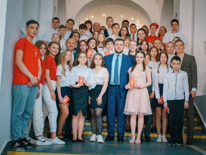 В Курском государственном университете состоялось вручение паспортов в рамках Всероссийского проекта «Мы – граждане России»