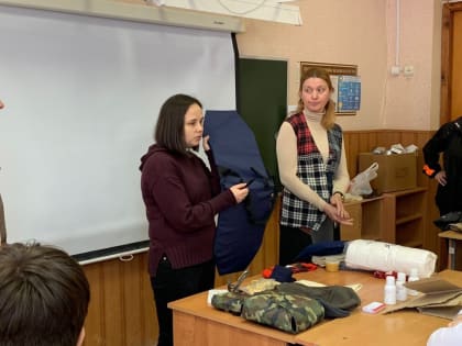 Учащиеся лицея № 6 имени М.А. Булатова поддержали всероссийскую акцию «Окопная свеча».