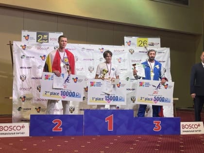 Курянин Владимир Скриплёв стал призёром чемпионата и Кубка России по стрельбе из лука