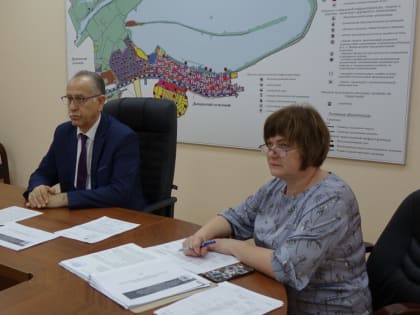 Архивный отдел управления делами администрации города Курчатова: о развитии, укреплении материальной базы ...