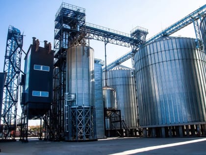 В Курчатовском районе открыли элеватор мощностью 12 тысяч тонн