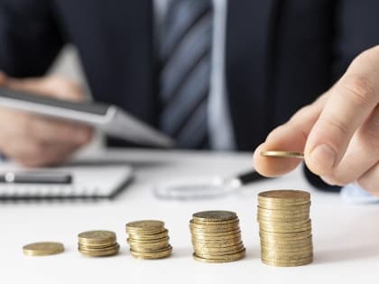 Жители Курской области хранят в банках 199,4 млрд рублей