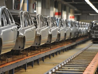 "Автоваз" с китайским партнером запустит на ПМЭФ линию по сборке автомобилей в Петербурге