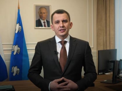 Мэр Курска поздравил женщин с 8 Марта