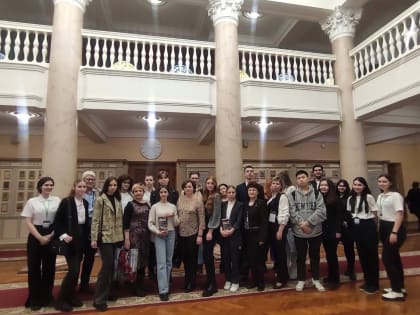 Школьник из Курска представил регион на финальных мероприятиях Всероссийского конкурса эссе «День рубля» в Москве.