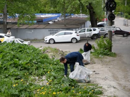 В Курске навели порядок на незастроенных площадках Центрального округа
