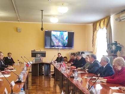 В Курске прошел круглый стол о преступлениях киевского режима в Курской области