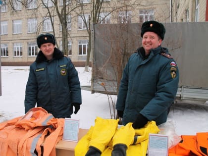 В школе № 37 состоялся IV открытый городской форум «Кадетство — выбор молодых!».