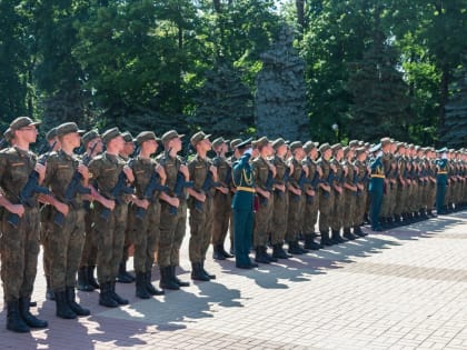 Курсанты военного учебного центра ЮЗГУ приняли присягу