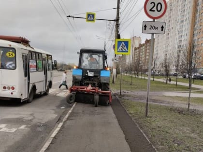 Дорожники продолжают наводить порядок.