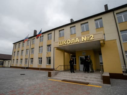 400 курских строителей работают на восстановлении объектов в ДНР