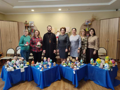 Второй год подряд Курск выступает площадкой муниципального этапа международного конкурса-фестиваля декоративно-прикладного творчества «Пасхальное яйцо».