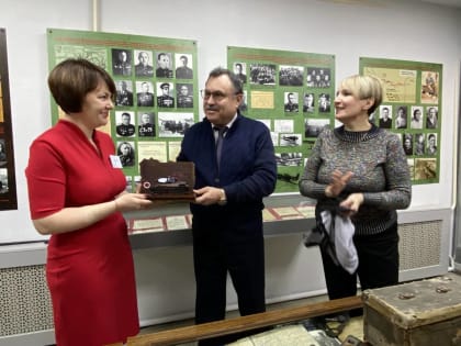 Подарок Касторенскому краеведческому музею