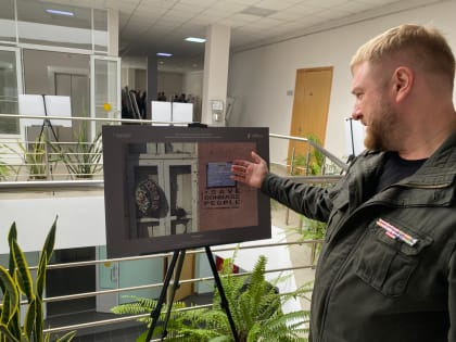 В Курске открылась посвященная СВО выставка военкора Александра Малькевича