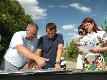 Мэр Курска провёл встречу с жителями подтопленных улиц