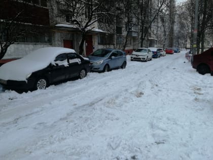 В Курске проверили качество уборки снега во дворах 117 многоэтажек