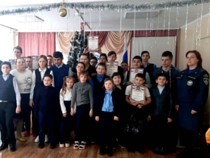 В  школе №7 г. Курчатова побывали гости из пожарной части №3