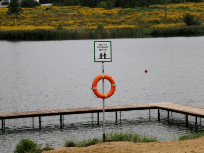 У воды без беды!