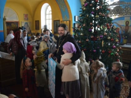 Детское приношение Христу родившемуся