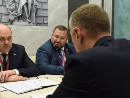 Представители Курской области подписали важные соглашения на ПМЭФ